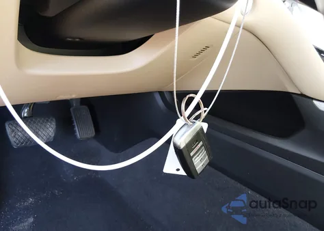 2021 Acura Tlx Technology Package z USA, uszkodzony, nr VIN 19UUB5F43MA010624